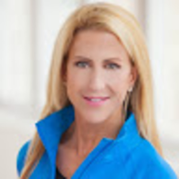 Meet your Posher, Lisa - Picture 1 of 1